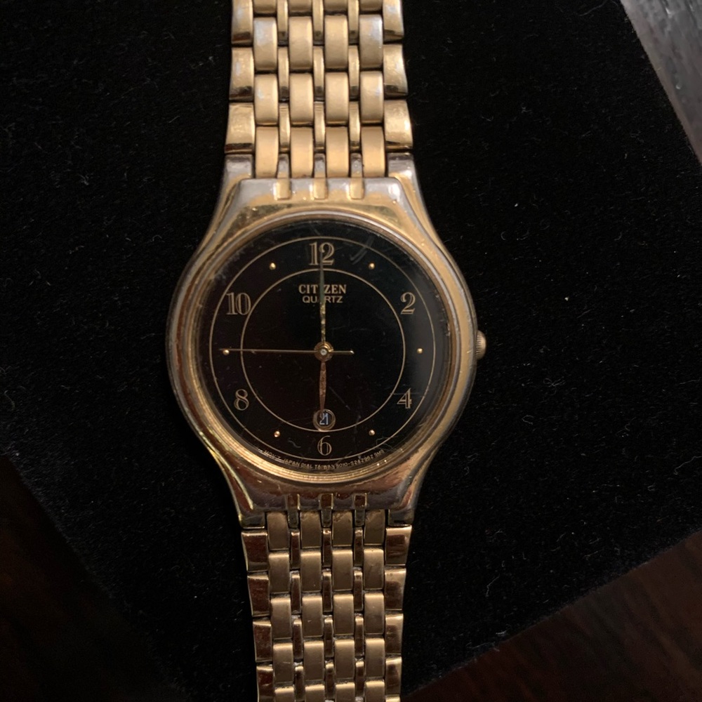 Citizen men/woman gold watch